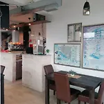 Pyramid Of The Sun Gasthuis