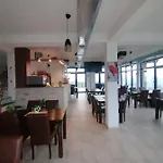 Gasthuis Pyramid Of The Sun