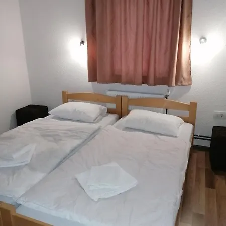 Pyramid Of The Sun Guest house *