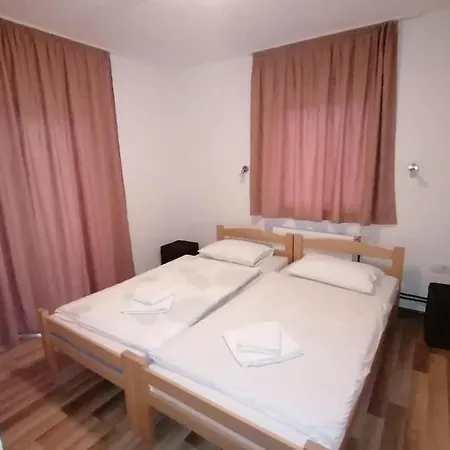 Pyramid Of The Sun Casa de hóspedes Visoko