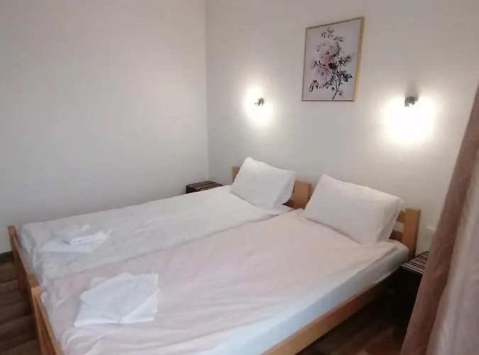 Pyramid Of The Sun 3*