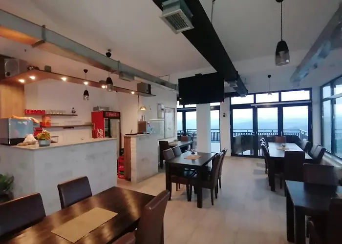 Pyramid Of The Sun Gostinjska kuća