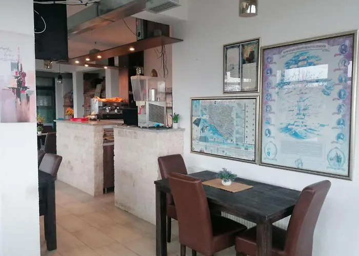 Gostinjska kuća Pyramid Of The Sun 3*