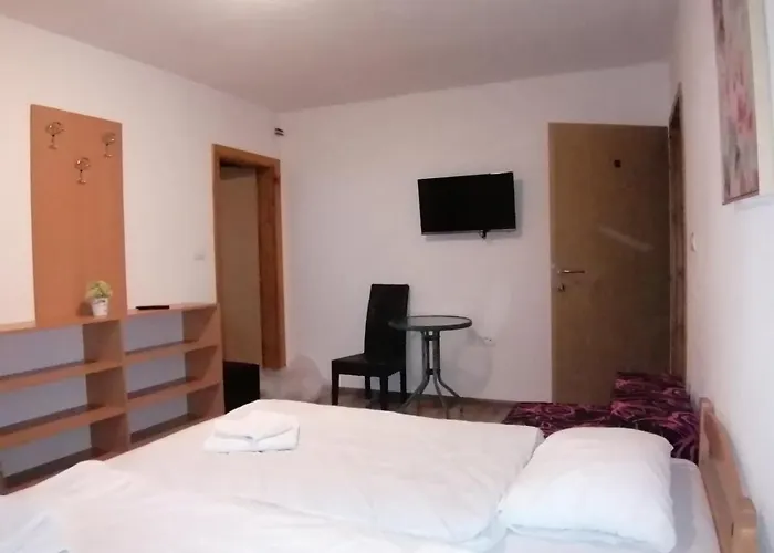 Gostinjska kuća Pyramid Of The Sun