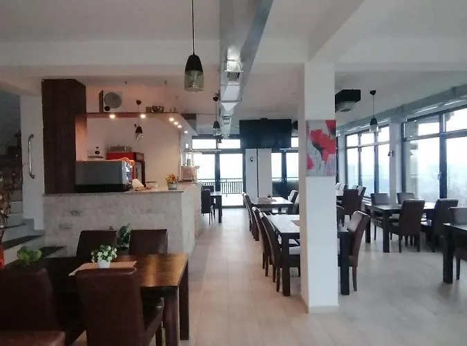 Gostinjska kuća Pyramid Of The Sun