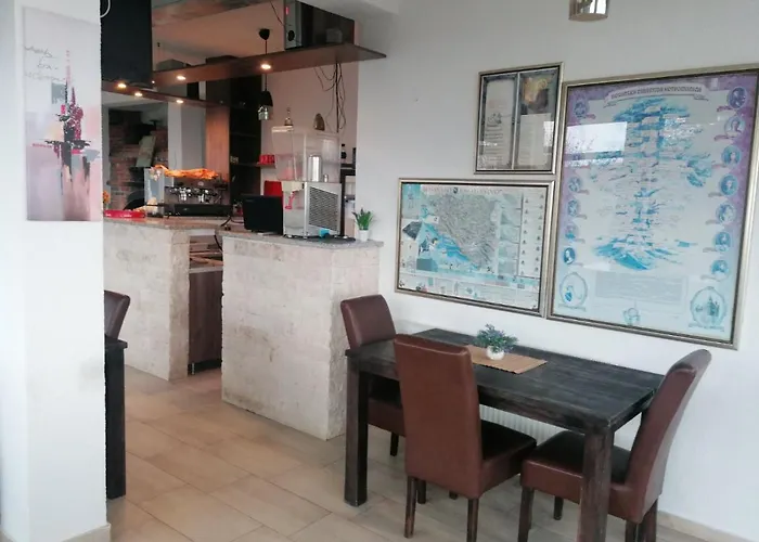 Gostinjska kuća Pyramid Of The Sun 3*